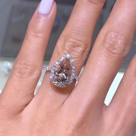 Jewelry - Rose gold water drop zircon promise ring wedding ring